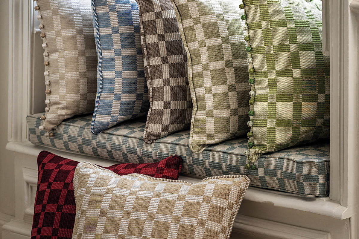 Cushions Squabs & Bolsters